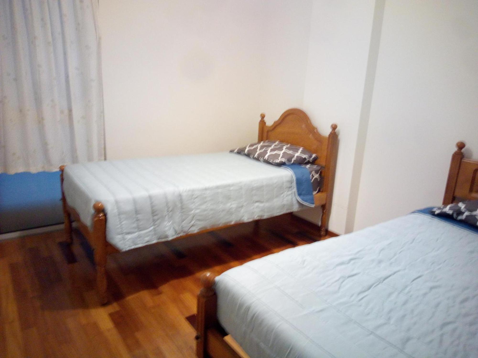 Apartment Alice's House, Shared For 2 People, Funchal Price
