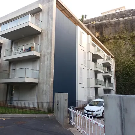 Alice'S House, Shared Room For 2 People, Funchal Best Price Santa Cruz  Exterior photo